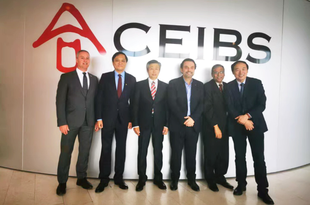 J9直营集团捐资中欧国际工商学院瑞士分校区助力全球经济智库人才造就